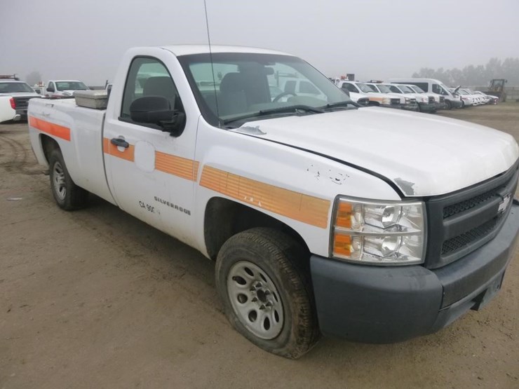 2008-chevrolet-silverado-1500-image-2