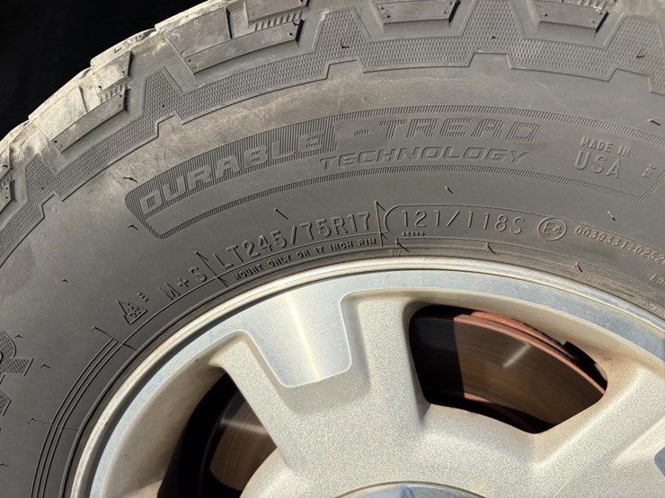 2010-ford-f150-image-28