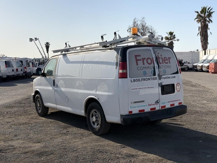 2007-utility-van-image-4