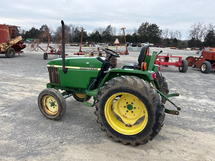 john-deere-790-image-2