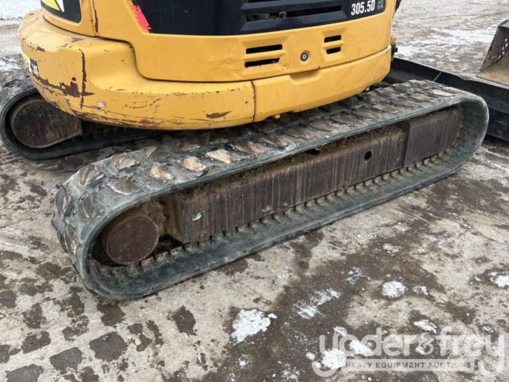 caterpillar-305-image-9