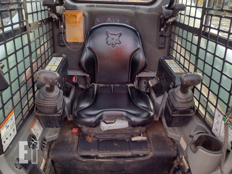 2018-bobcat-t590-image-12