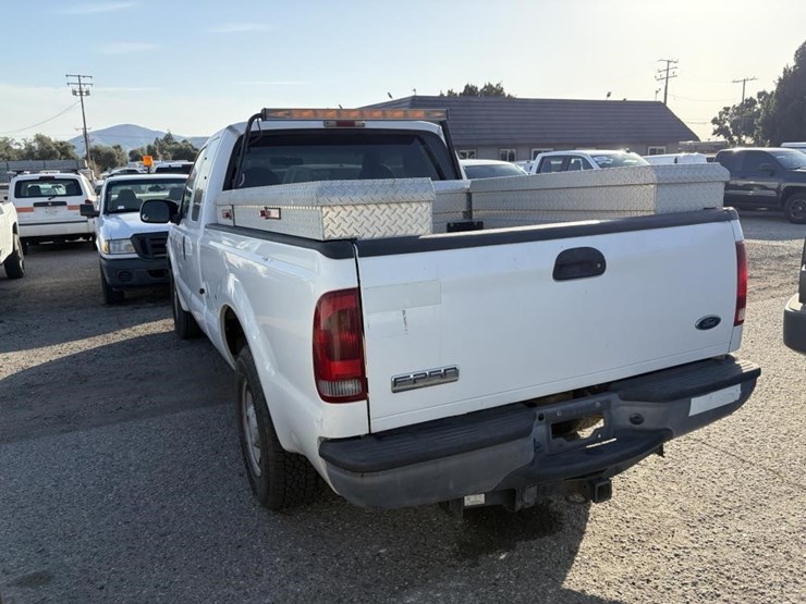 2006-ford-f250-image-2