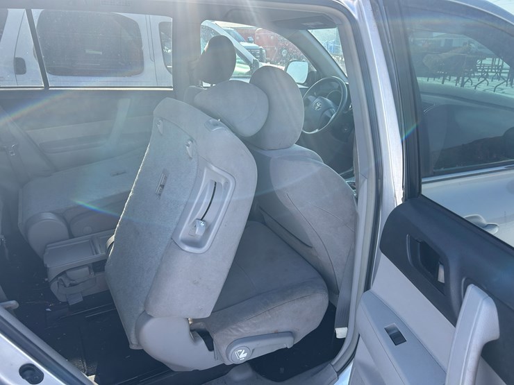 2011-toyota-highlander-image-11