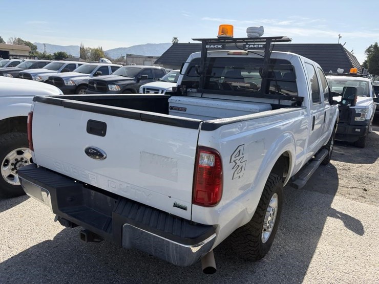 2011-ford-f250-image-3