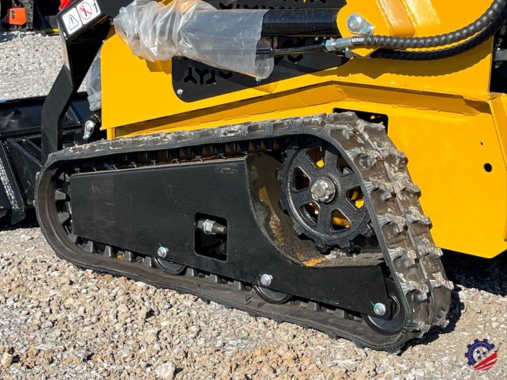 2026-agt-mx-mrt14-compact-track-loader-mini-skid-steer-image-8