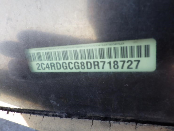 2013-dodge-grand-caravan-image-15