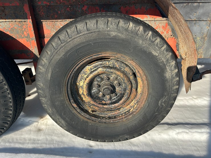 #37773-•-14’-t/a-steel-gooseneck-flatbed-trailer-image-7