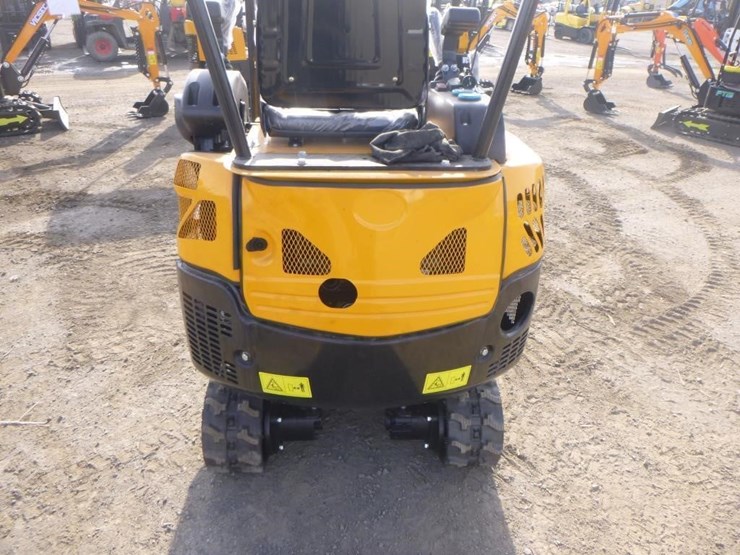 vicsec-vc16p-hydraulic-excavator-image-17