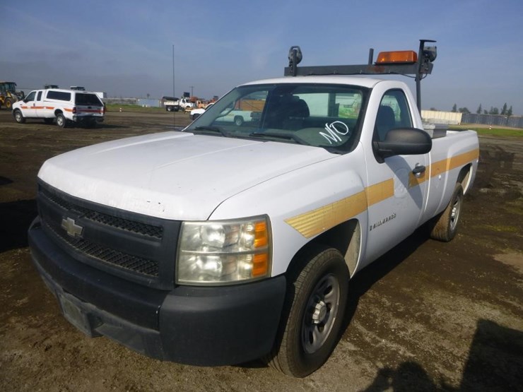2008-chevrolet-silverado-1500-image-1