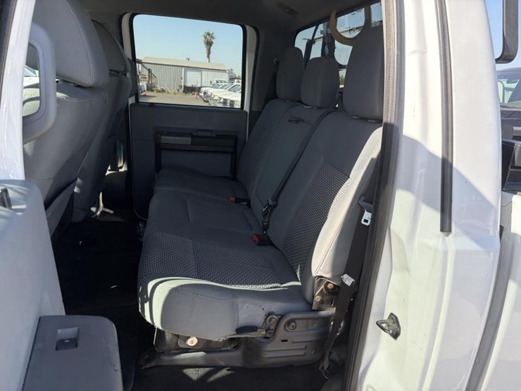 2011-ford-f250-image-21