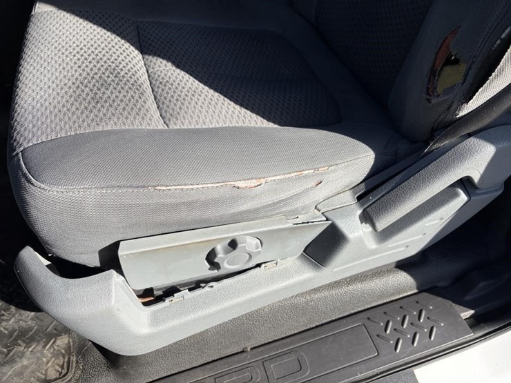 2014-ford-f150-image-18