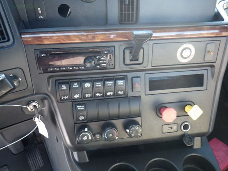 2020-international-lt-image-17