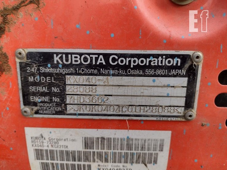 2017-kubota-kx040-4-image-5