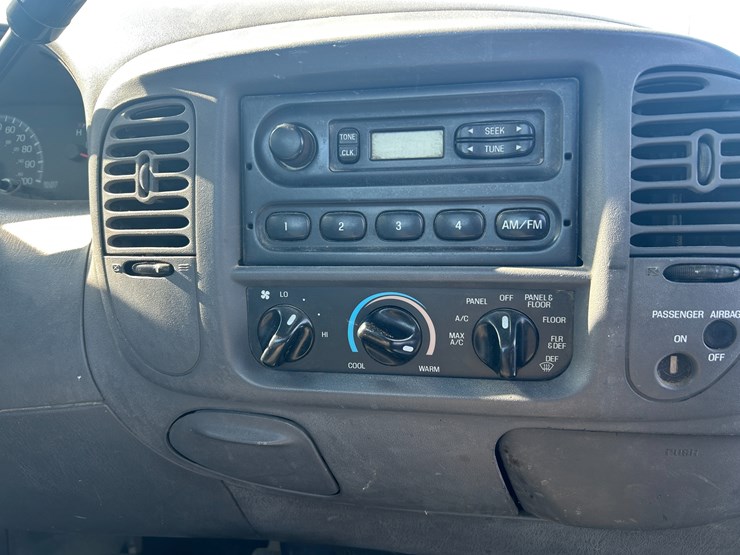 2000-ford-f150-image-15