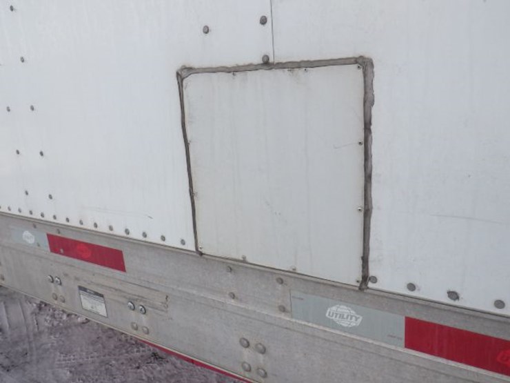 2017-utility-4000d-x-image-26