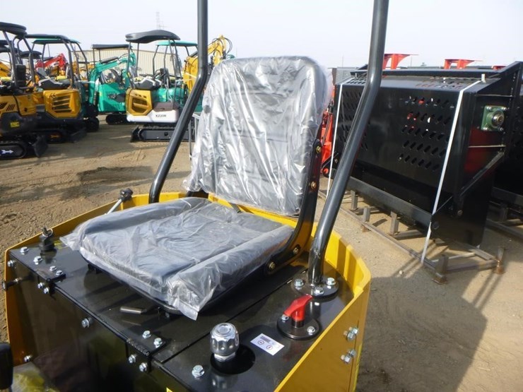 agt-h12r-hydraulic-excavator-image-19