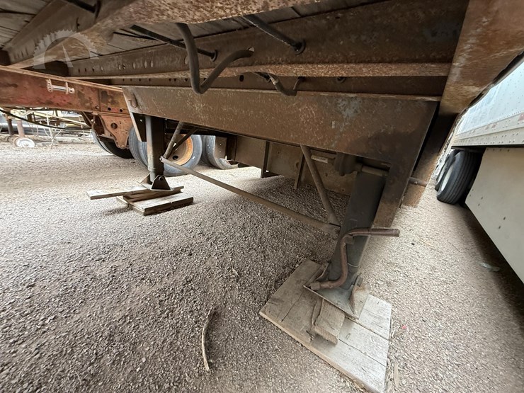 1988-kentucky-trailer-image-14