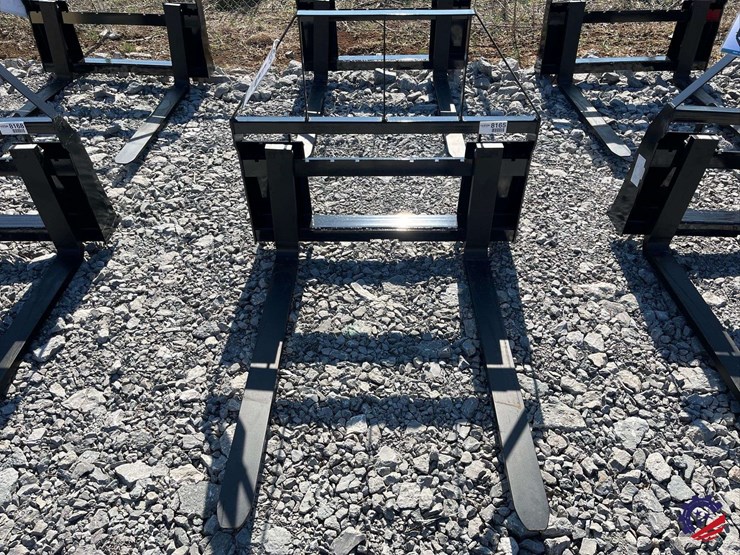 2026-mower-king-sa-skid-steer-forks-attachment-image-5