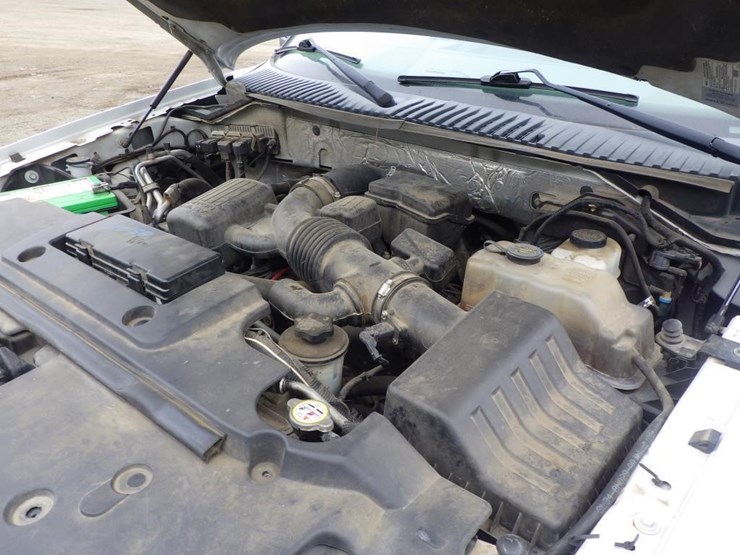 2014-ford-expedition-image-9