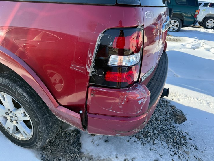 2008-ford-explorer-image-5