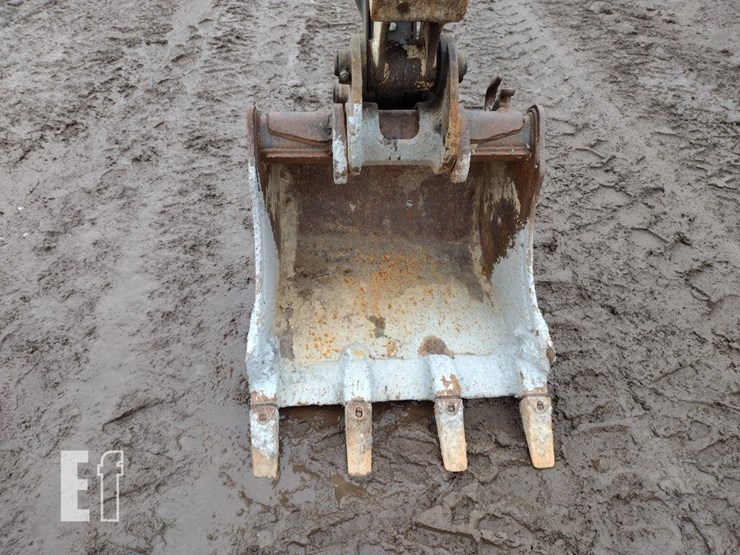 2014-bobcat-e35-image-15