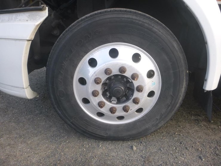 2012-international-prostar-image-21