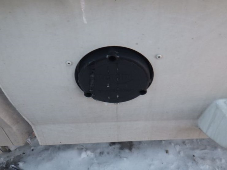 2018-volvo-vnl-300-image-4