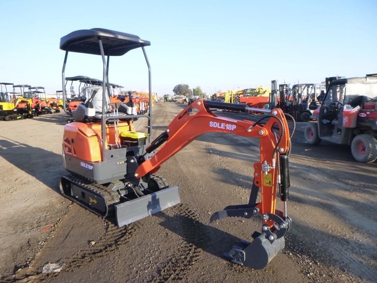 2025-sdlanch-sdle18p-hydraulic-excavator-image-2