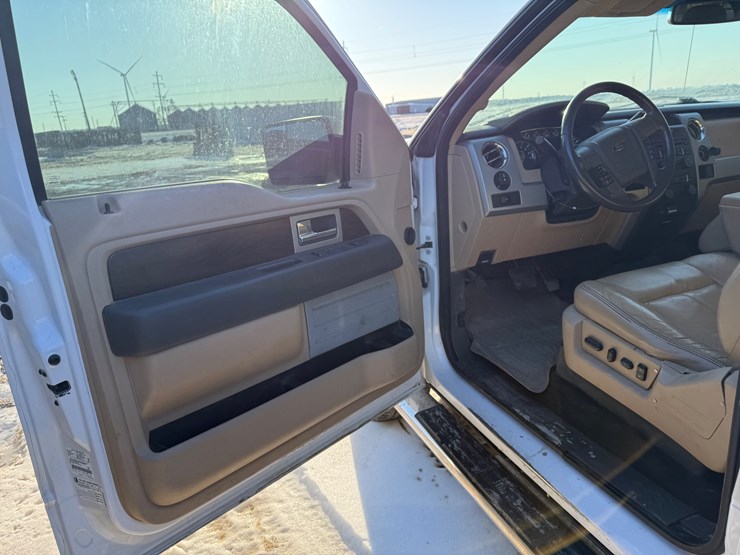 2012-ford-f150-image-21