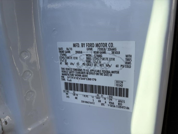 2010-ford-f150-image-36