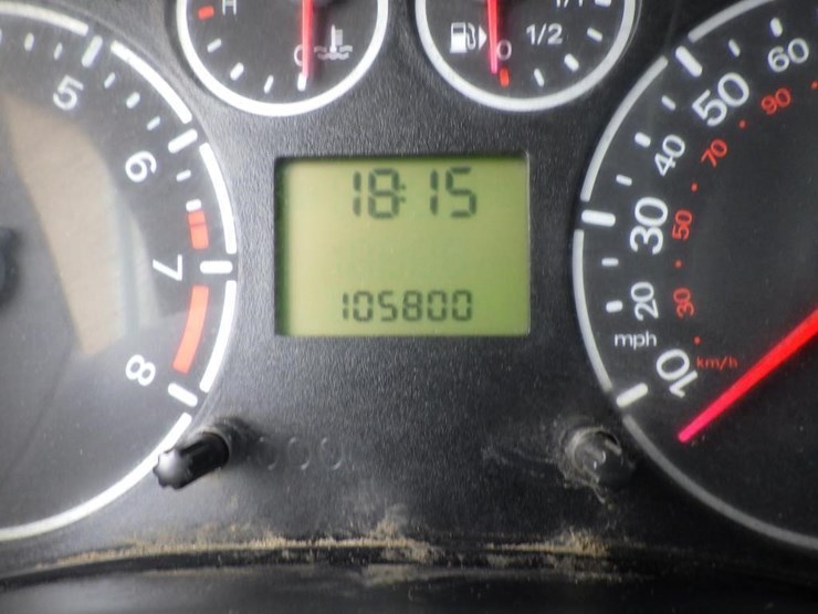 2010-ford-transit-connect-image-14