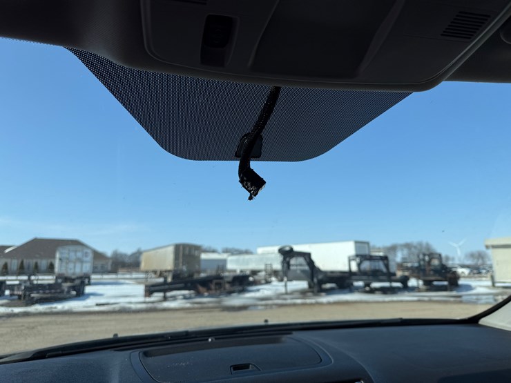 2015-gmc-acadia-sle-image-42