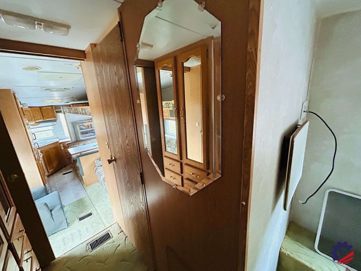 2003-forest-river-wildcat-28rk-t/a-camper-gooseneck-trailer-image-78