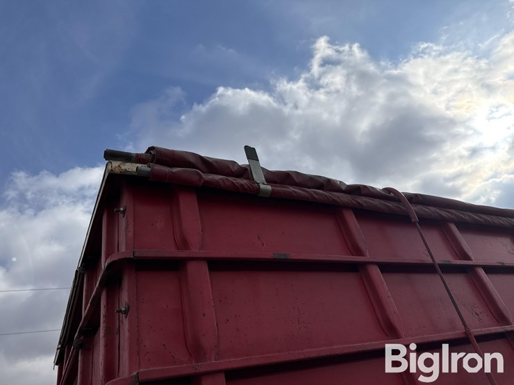 1973-ford-c750-image-14