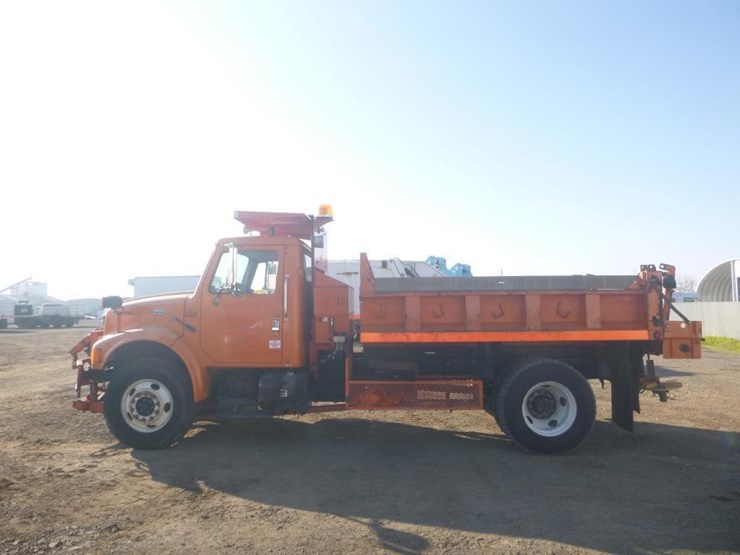 1998-international-4900-image-5