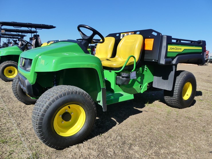 john-deere-tx-4x2-image-1
