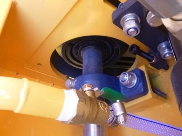 sdlool-sl850-tandem-vibratory-roller-image-10