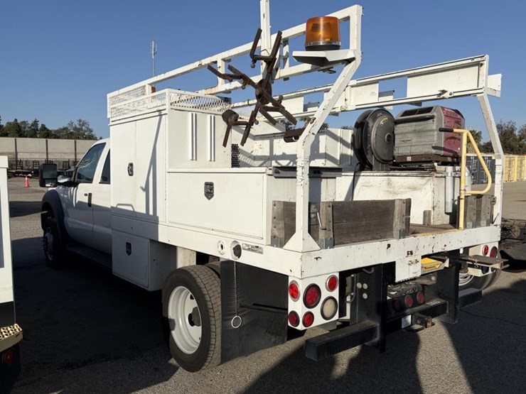 2012-ford-f550-image-4