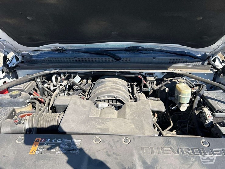 2020-chevrolet-tahoe-image-8