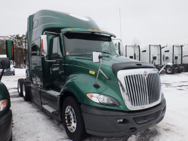 2015-international-prostar-image-4