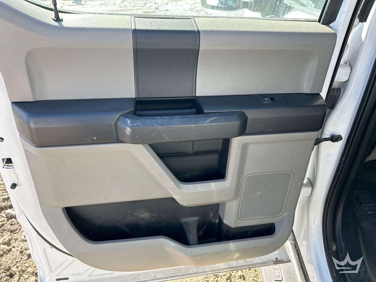 2017-ford-f250-image-18