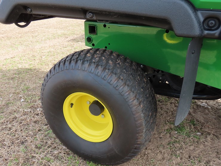 john-deere-tx-4x2-image-4