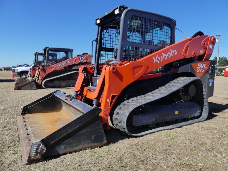 2021-kubota-svl97-2-image-1