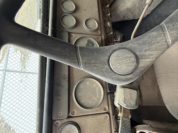 1983-freightliner-800-coe-image-20