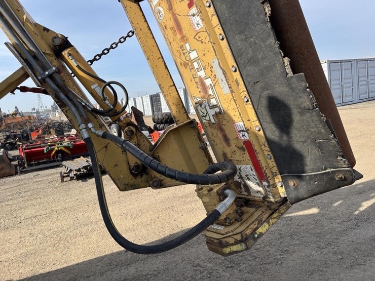 2005-john-deere-7220-image-11