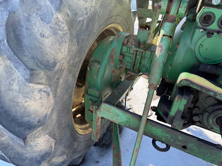 john-deere-4020-image-21