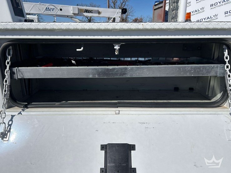 2018-ford-f450-image-19