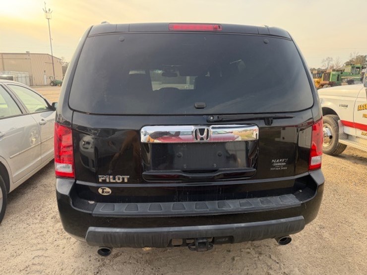 2011-honda-pilot-image-6