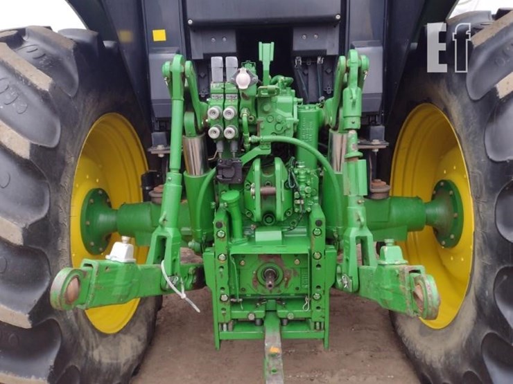 2014-john-deere-6140m-image-21